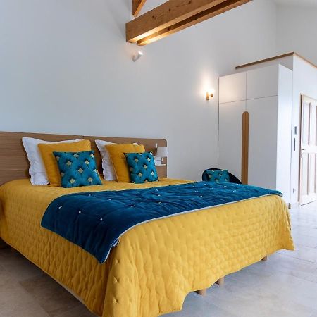 Jonquieres  Mas Des Tourterelles Bed & Breakfast エクステリア 写真